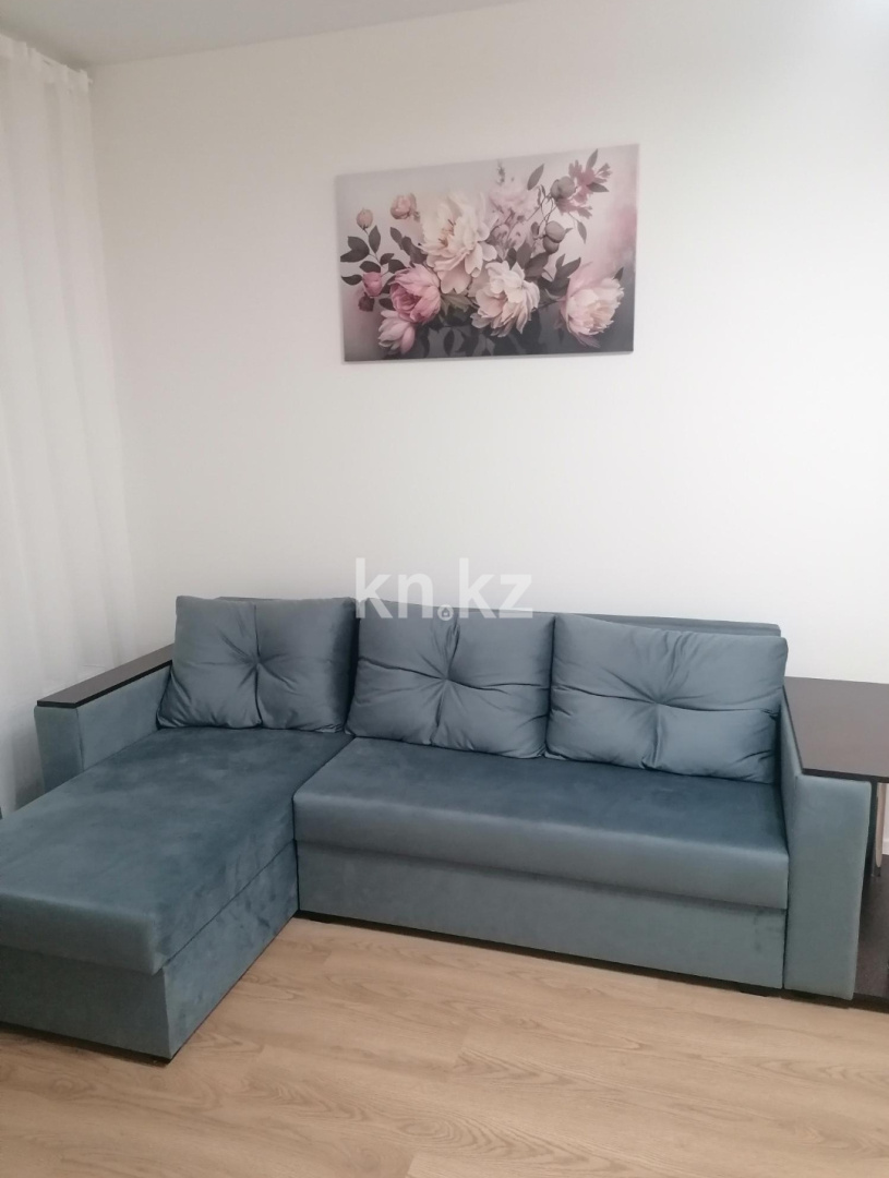 Аренда 1-комнатной квартиры, 32 м², пр. Жибек жолы, дом  4 - ул. Бузурбаева - Аренда квартир помесячно в Алматы фото 1 из 3