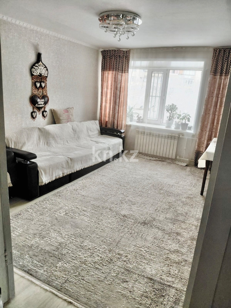 Продажа 3-комнатной квартиры, 63 м² - Недвижимость в Караганде фото 4 из 10