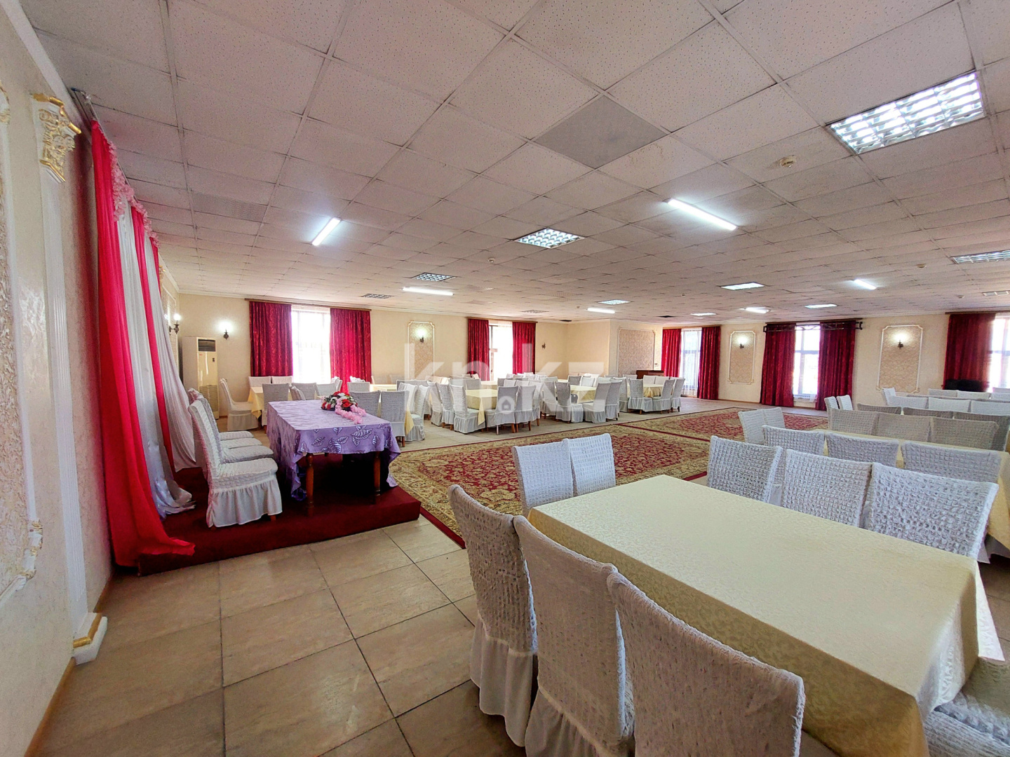 Продажа , 700 м², ул. Аль-Фараби, дом  1111 - Продажа офисных и торговых помещений в Шымкенте фото 21 из 31