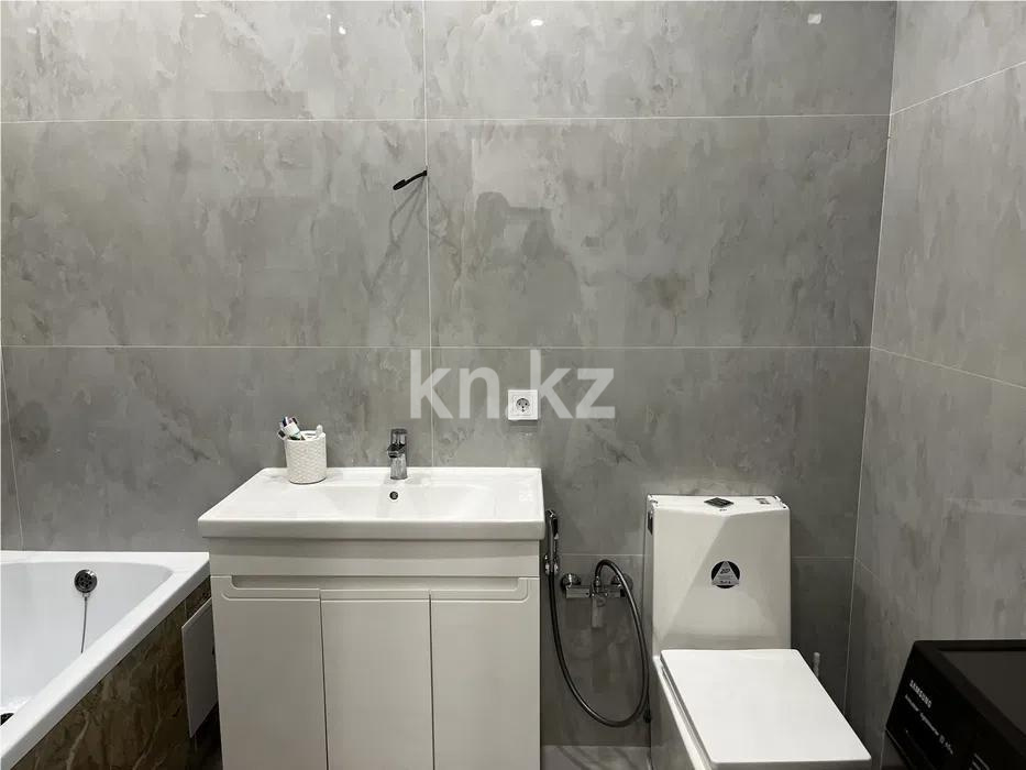 Продажа 3-комнатной квартиры, 86 м², ул. Асфендиярова в Астане - фото 5