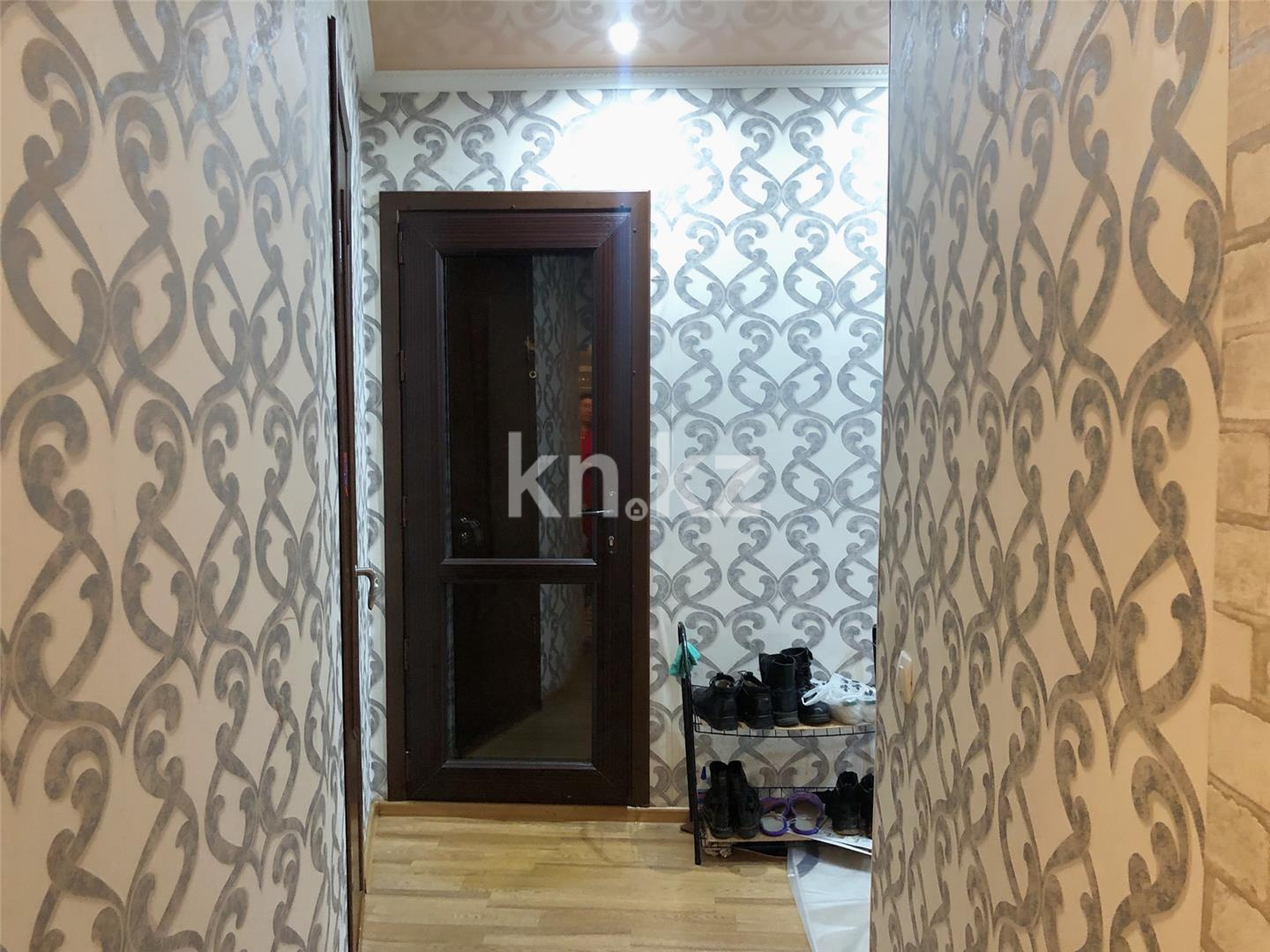 Продажа 3-комнатной квартиры, 68 м², ул. 6-й мик-н в Темиртау - фото 8