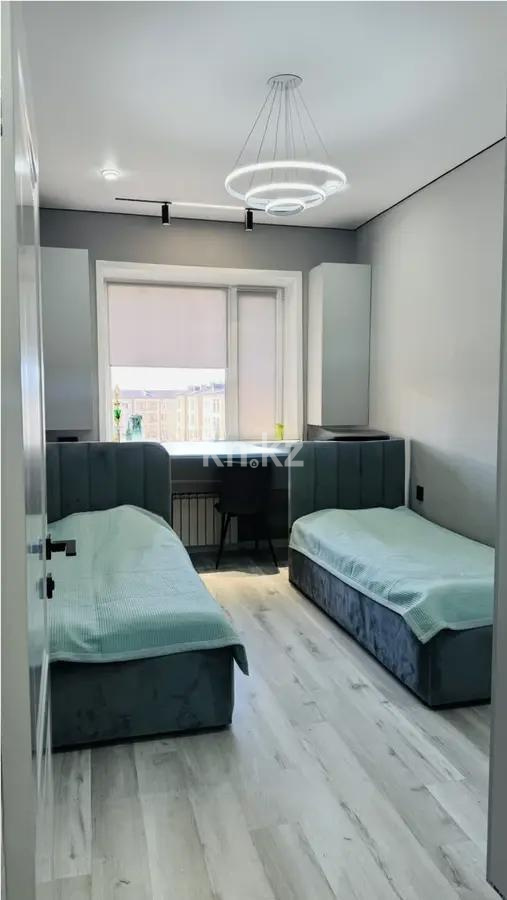 Продажа 4-комнатной квартиры, 105 м², ул. Муканова, дом  51а блок 6 - Продажа  четырехкомнатных квартир в Караганде фото 3 из 7