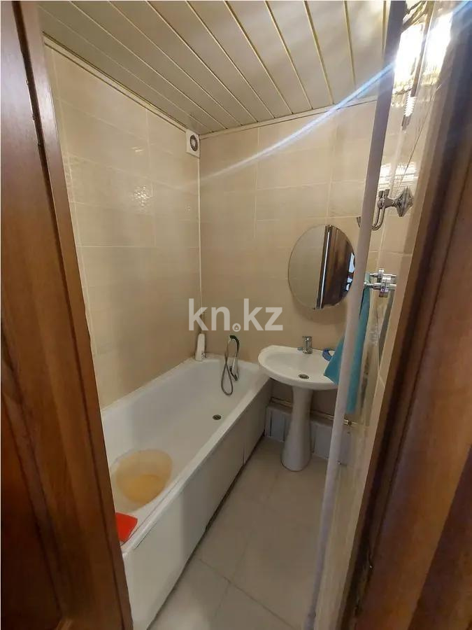 Продажа 2-комнатной квартиры, 47 м² - Продажа двухкомнатных квартир от собственников в Караганде фото 5 из 7