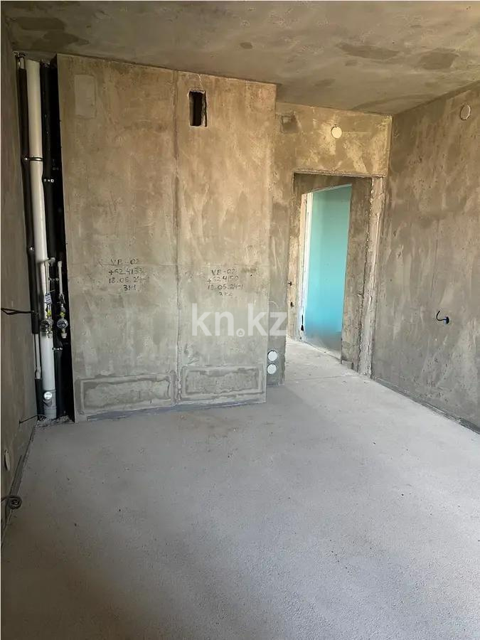 Продажа 3-комнатной квартиры, 80 м², ул. Хусейна бен Талала, дом  39/1 в Астане - фото 2