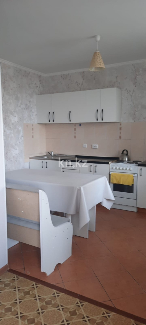 Аренда 2-комнатной квартиры, 65 м² в Астане