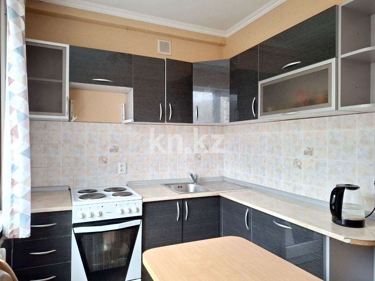 Продажа 2-комнатной квартиры, 49 м², ул. Утепова, дом  25 - Продажа квартир в Усть-Каменогорске с фото фото 2 из 15