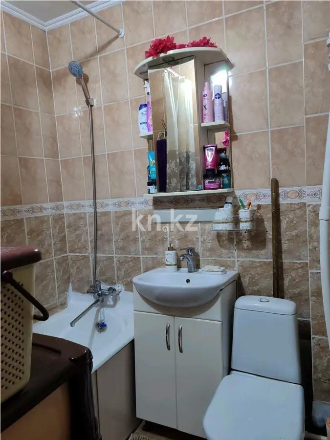 Продажа 2-комнатной квартиры, 42.5 м², мкр-н 1, дом  20 в Алматы - фото 4