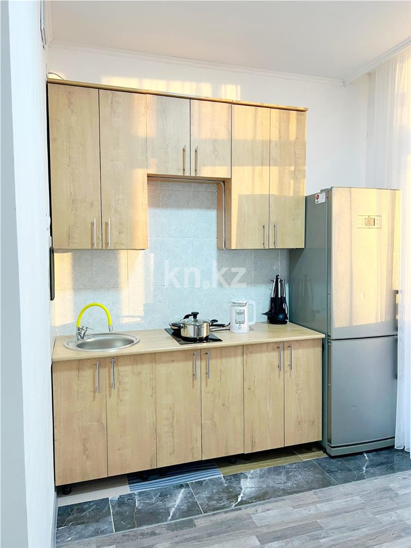 Продажа 1-комнатной квартиры, 35 м² - Продажа квартир в р-не Сарыарка Астаны - страница 2 фото 1 из 8