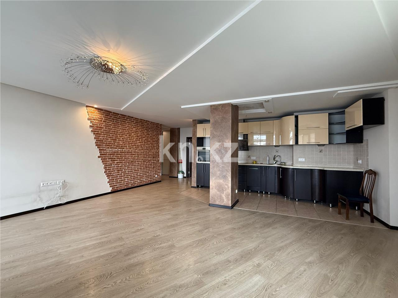 Продажа 4-комнатной квартиры, 146 м² - Продажа квартир в Караганде фото 1 из 16