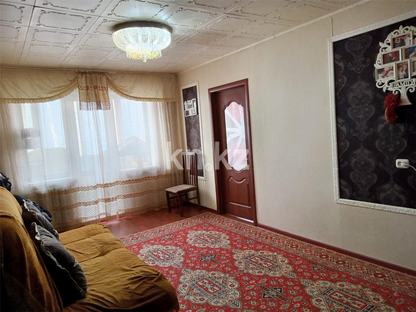 Продажа 3-комнатной квартиры, 59 м², ул. Алиханова - Продажа  трехкомнатных квартир в Караганде фото 2 из 16