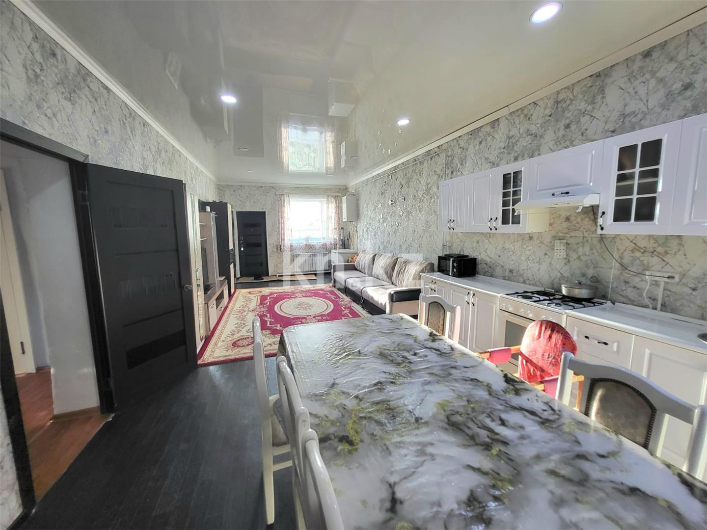 Продажа 4-комнатного дома, 103 м², ул. Чернышевского - Продажа домов, коттеджей в Темиртау фото 1 из 31