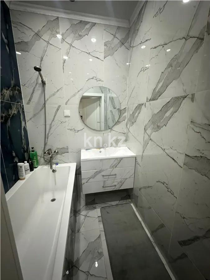 Продажа 2-комнатной квартиры, 56 м², ул. Анжерская, дом  11 в Караганде - фото 4