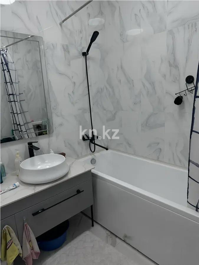 Продажа 3-комнатной квартиры, 106 м², ул. Салыкова, дом  132/4 в Алматы - фото 4