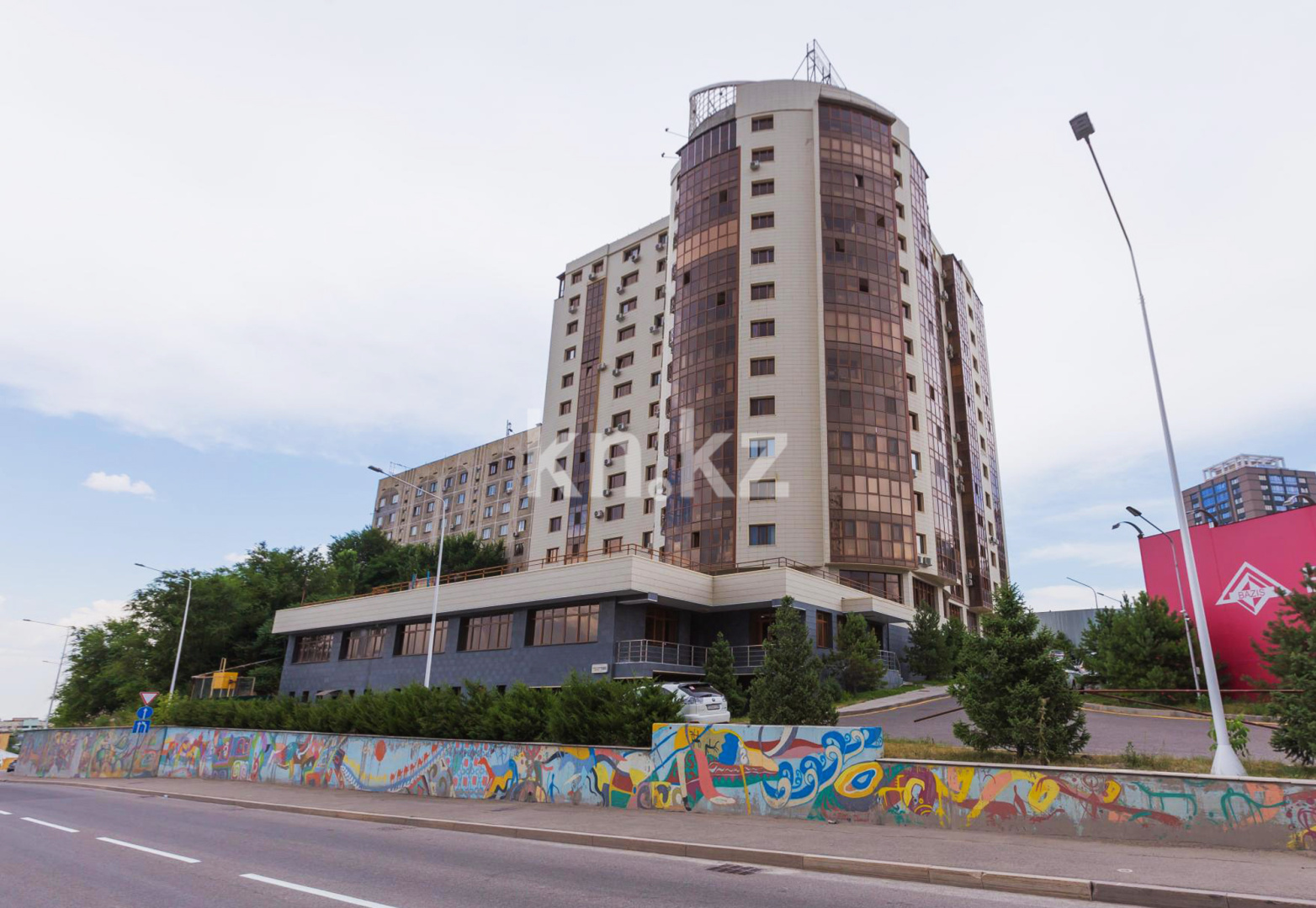 Продажа 2-комнатной квартиры, 100 м², пр. Сейфуллина, дом  580 в Алматы - фото 8