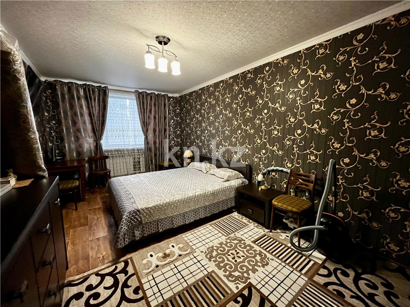 Продажа 3-комнатной квартиры, 61 м², мкр-н 19 в Караганде - фото 3