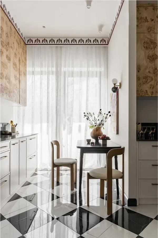 Продажа 3-комнатной квартиры, 120 м², ул. Кажымукана, дом  105 в Алматы - фото 4