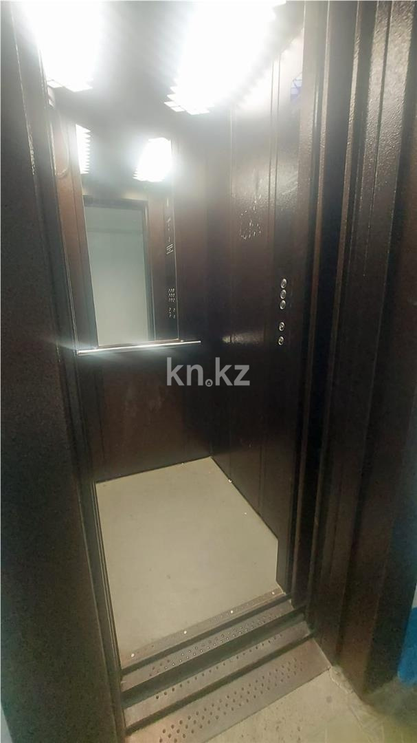 Продажа 3-комнатной квартиры, 64 м², мкр. Восток-3 - Продажа  трехкомнатных квартир в Караганде с фото фото 19 из 20