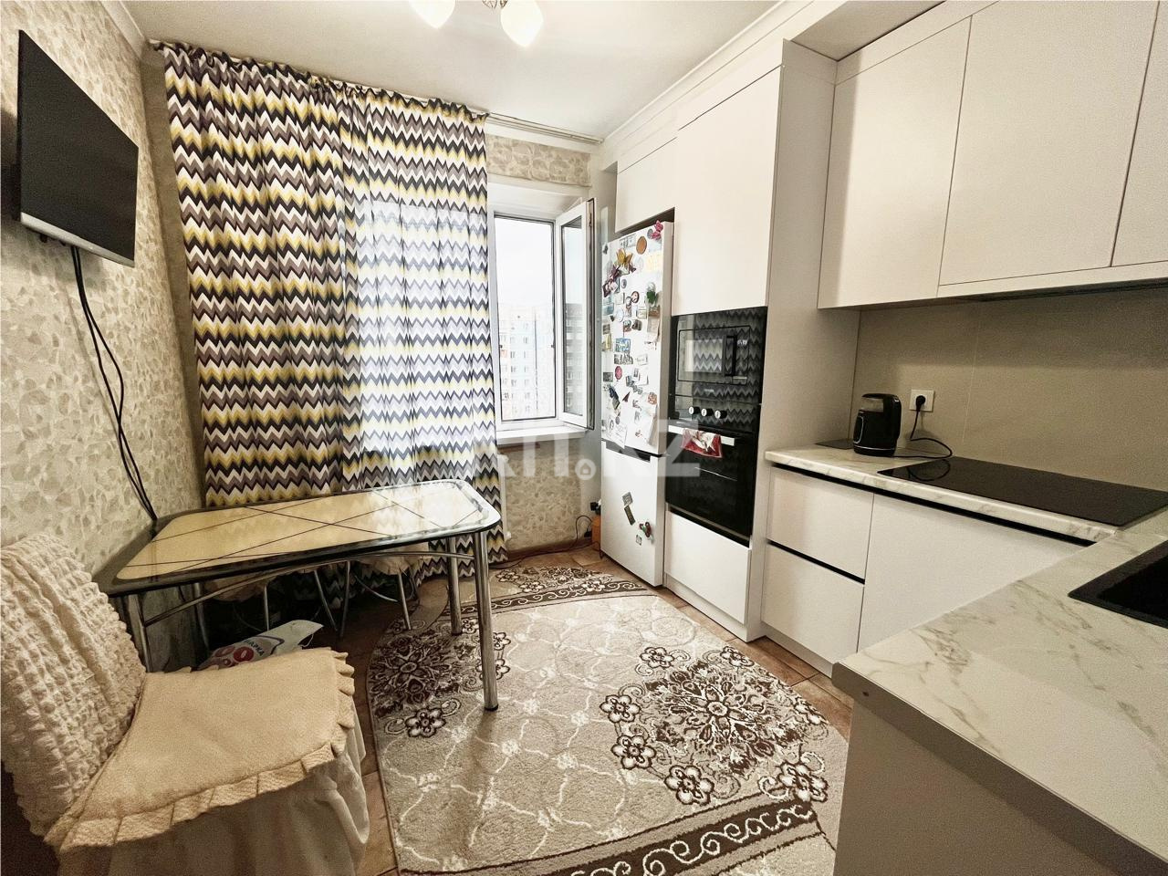 Продажа 4-комнатной квартиры, 80 м² - Продажа квартир в Караганде - страница 2 фото 12 из 16