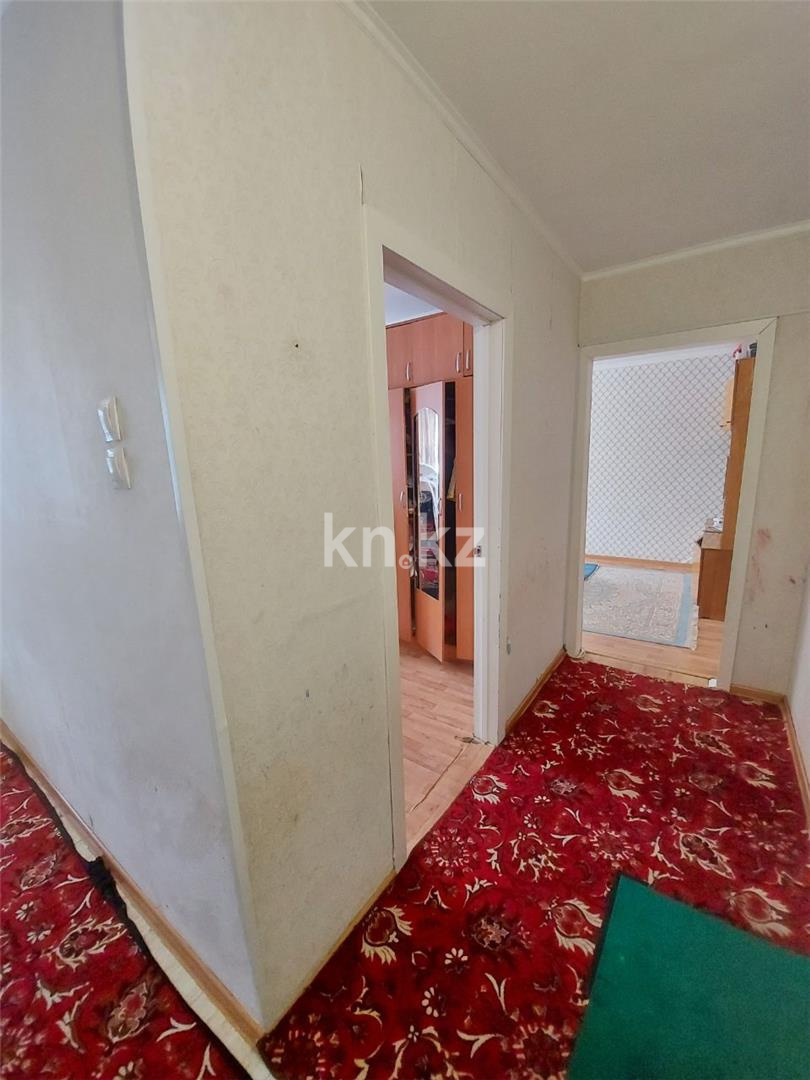 Продажа 2-комнатной квартиры, 44 м², мкр-н 11а, дом  13 - Продажа квартир в Караганде фото 7 из 9