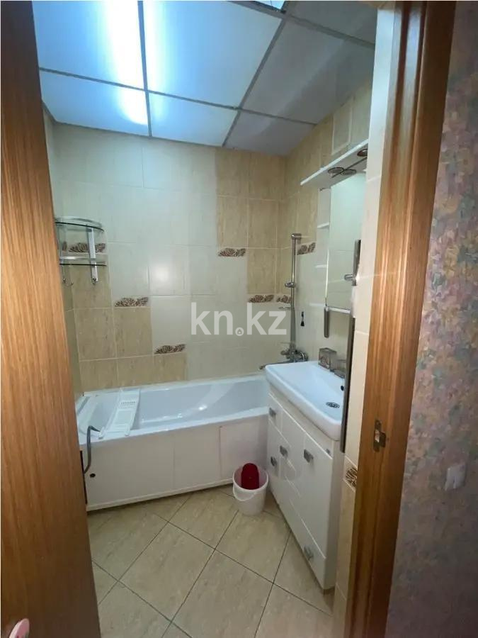 Продажа 1-комнатной квартиры, 44 м², ул. Ермекова, дом  106а - Продажа  однокомнатных квартир в Караганде фото 3 из 4