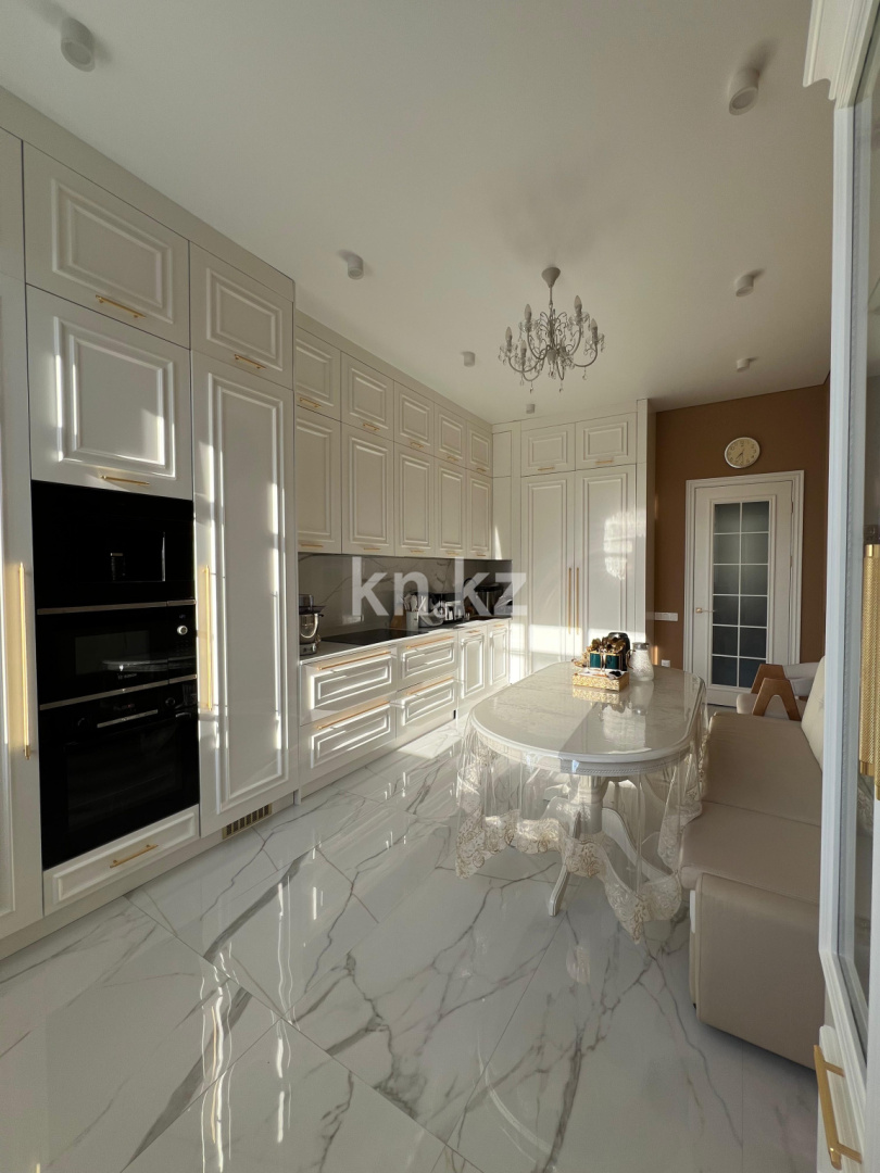 Аренда 2-комнатной квартиры, 91 м², пр. Мангилик Ел, дом  21 - Аренда  двухкомнатных квартир помесячно в Астане без посредников фото 1 из 25