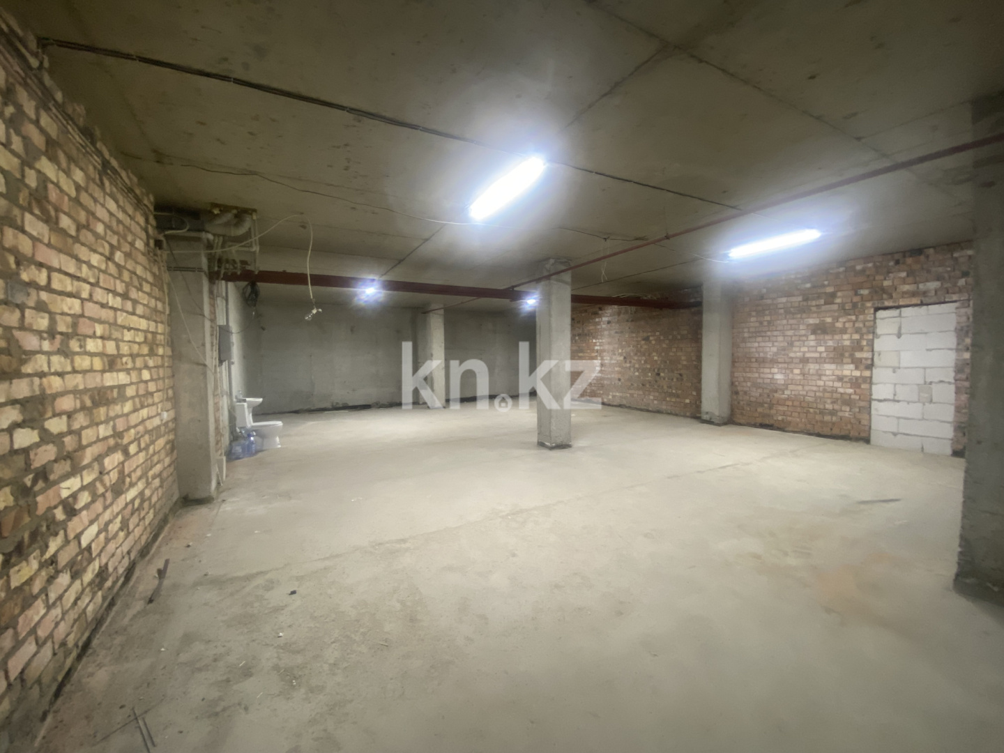 Продажа помещения, 120 м² - Продажа офисных и торговых помещений в Астане фото 2 из 5