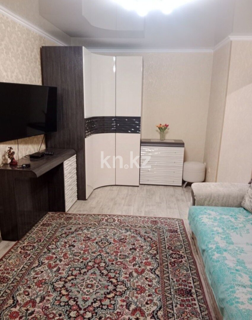 Аренда 1-комнатной квартиры, 32 м² в Астане