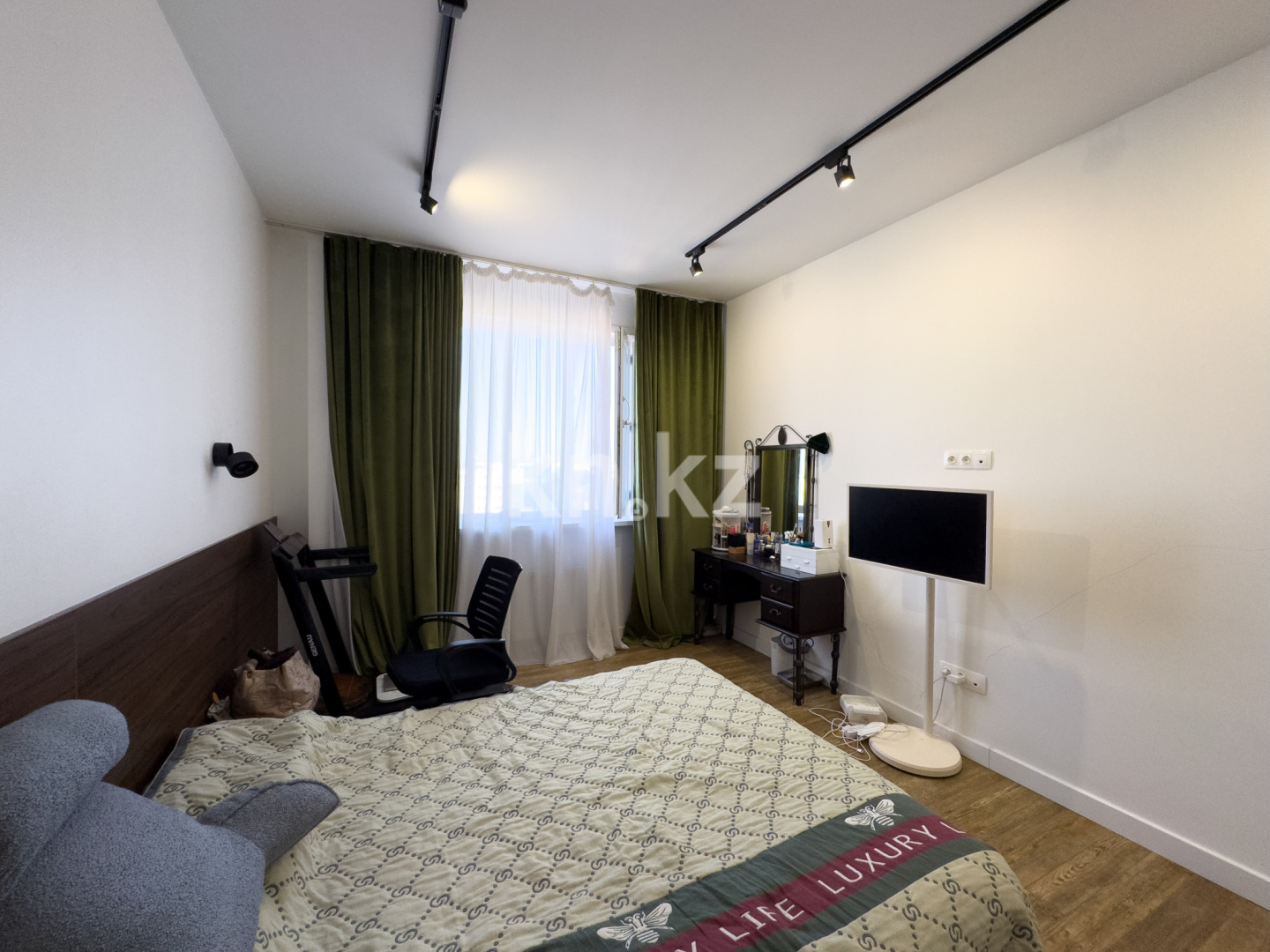 Продажа 4-комнатной квартиры, 130.2 м² в Астане - фото 3