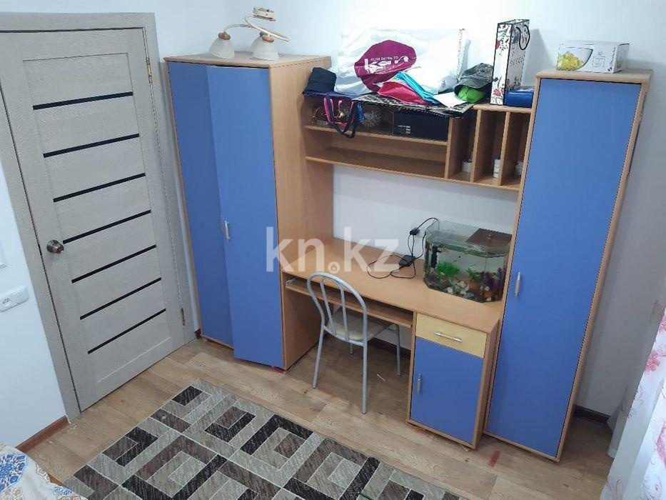 Продажа 3-комнатной квартиры, 60 м², мкр-н Восток-3 в Караганде - фото 6