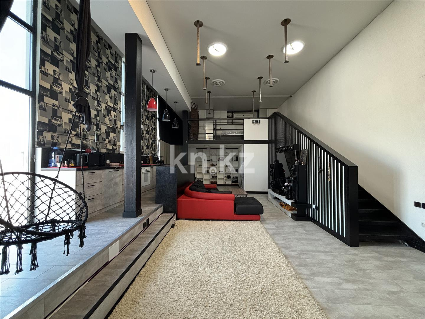 Продажа 2-комнатной квартиры, 74 м², пр. Н. Абдирова, дом  25 в Караганде - фото 5