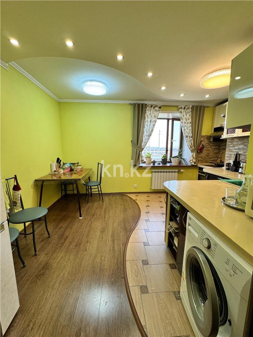 Продажа 2-комнатной квартиры, 73 м², ул. Ермекова в Караганде - фото 8