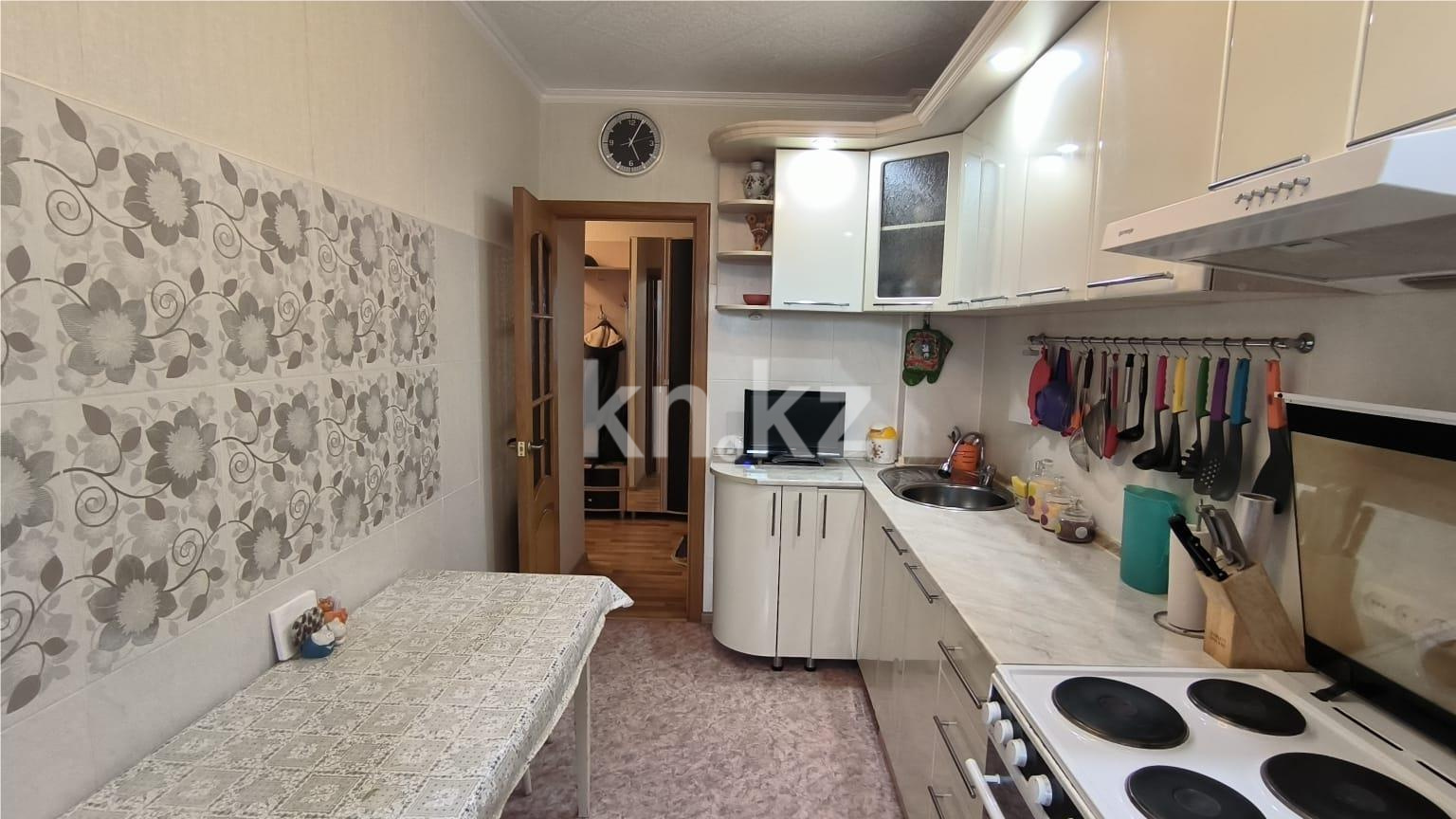 Продажа 3-комнатной квартиры, 59 м² - Продажа трехкомнатных квартир на Юго-Востоке Караганды - страница 3 фото 8 из 18