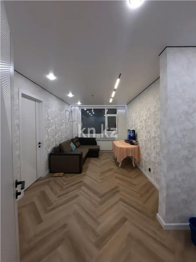 Продажа 3-комнатной квартиры, 67.8 м², ул. Е-915, дом  15 - Продажа  трехкомнатных квартир в Астане без посредников с фото фото 1 из 4
