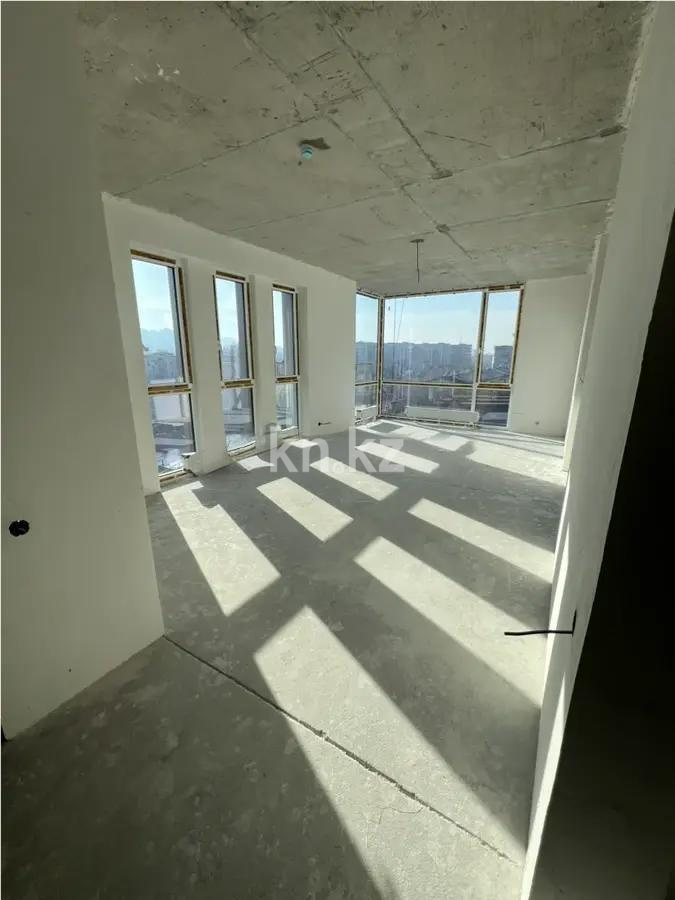 Продажа 3-комнатной квартиры, 120 м², пер. Лебедева, дом  1/1 в Алматы