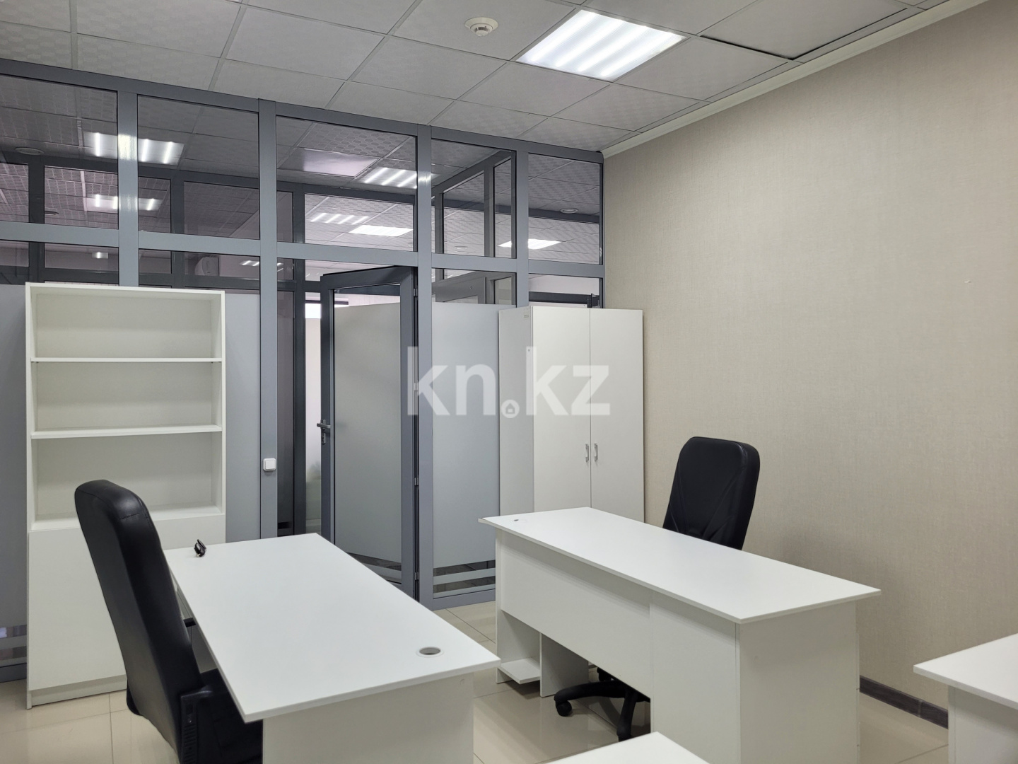 Аренда , ул. Ермекова - Аренда офисных и торговых помещений в Караганде с фото фото 2 из 5