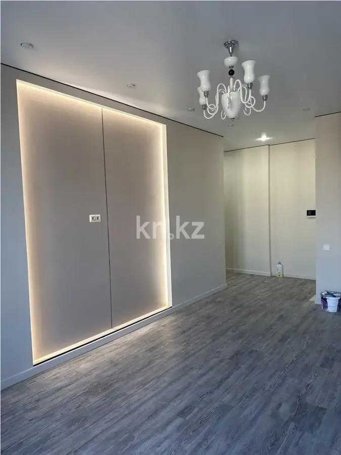 Продажа 3-комнатной квартиры, 98 м² - Продажа трехкомнатных квартир в блочном доме в Казахстане - страница 2 фото 1 из 5