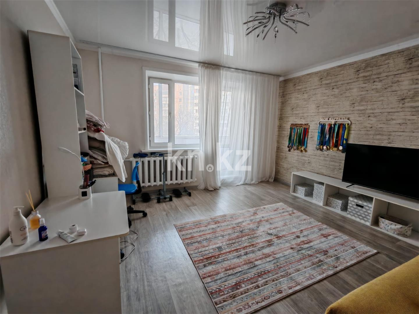 Продажа 3-комнатной квартиры, 63 м², мкр-н Степной-4 - Продажа  трехкомнатных квартир в Караганде с фото фото 1 из 14
