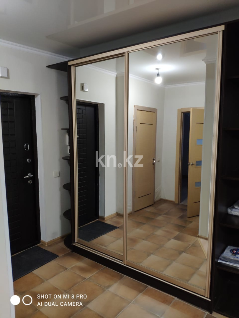 Аренда 2-комнатной квартиры, 60 м², ул. Аль-Фараби, дом  27 - Аренда  двухкомнатных квартир помесячно в Астане с фото фото 8 из 14