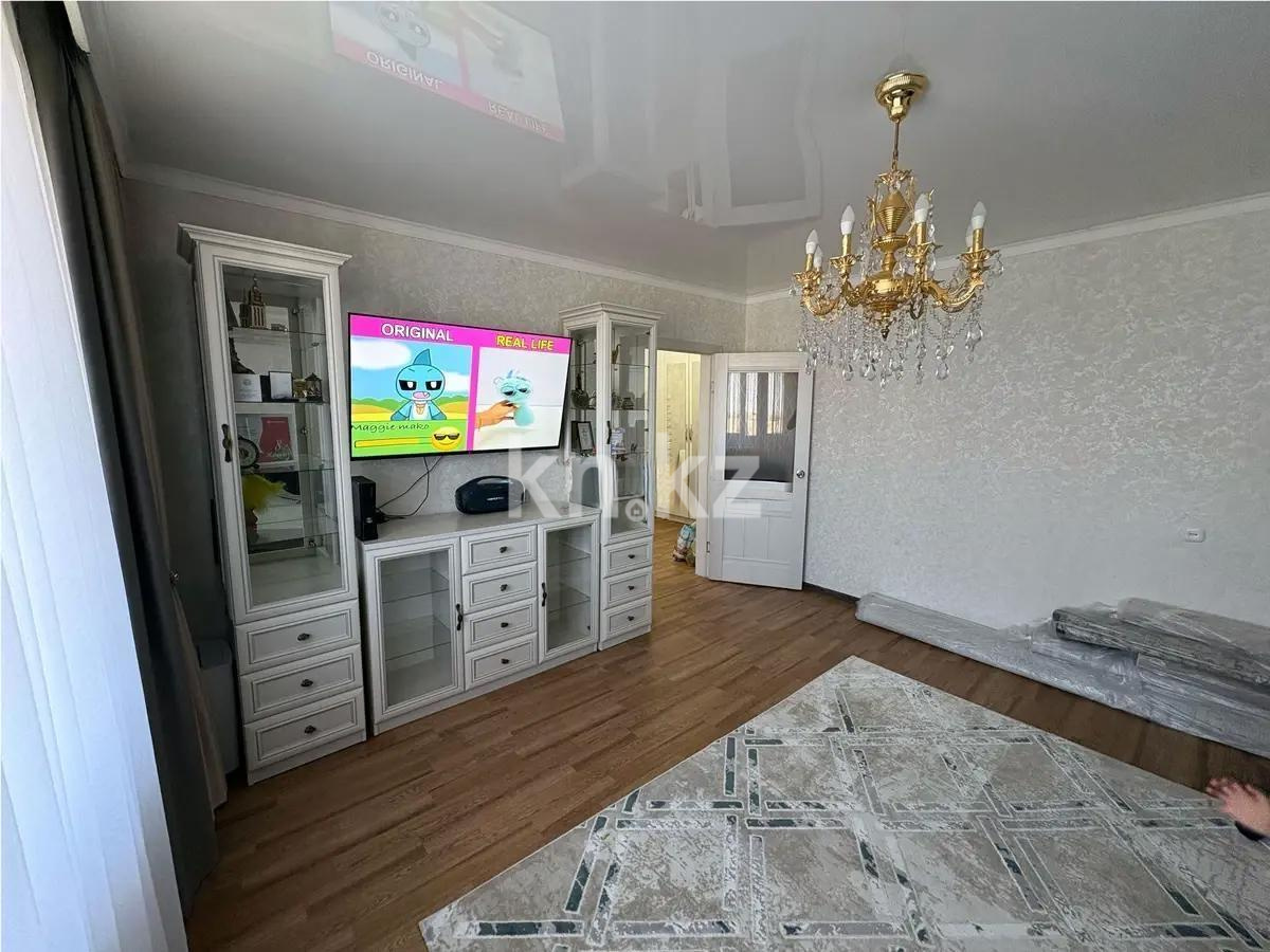 Продажа 3-комнатной квартиры, 67 м², мкр-н Голубые Пруды, дом  13 - Продажа  трехкомнатных квартир в Караганде без посредников с фото фото 1 из 5