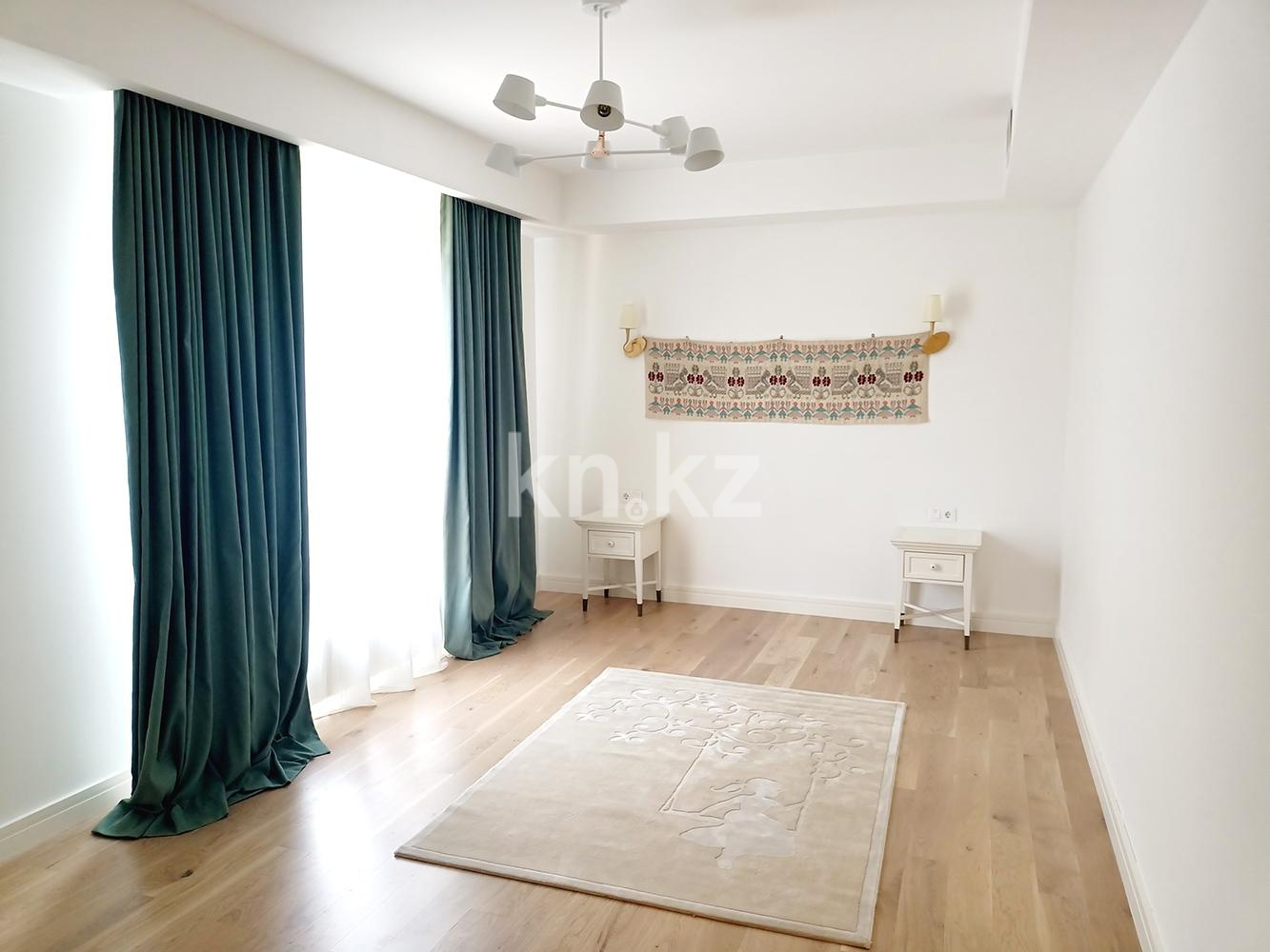 Аренда 9-комнатного дома, 1000 м², мкр-н Юбилейный - Аренда домов в Алматы фото 11 из 20