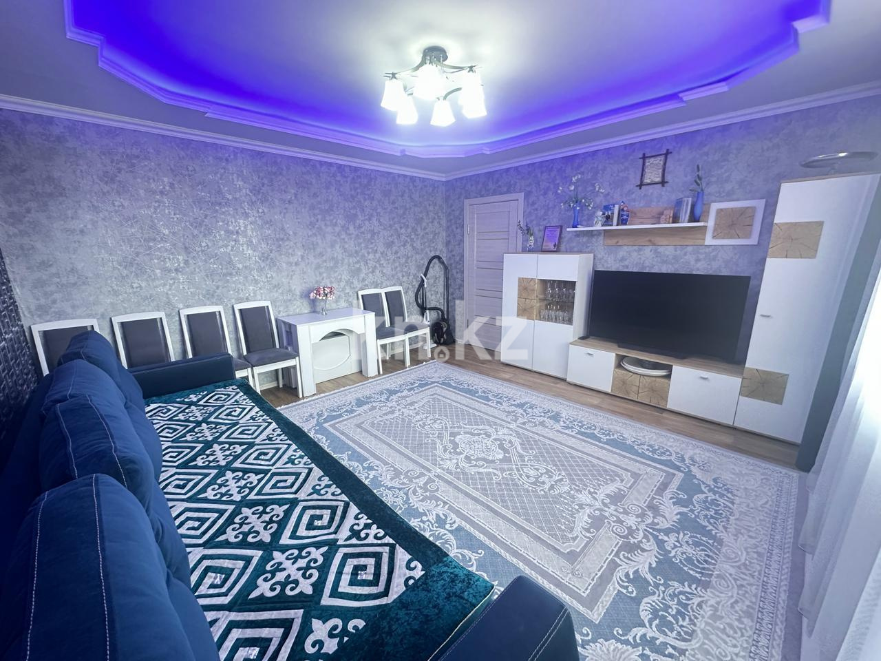 Продажа 4-комнатной квартиры, 81 м², мкр-н Степной-4 - Продажа квартир в Караганде с фото фото 1 из 17