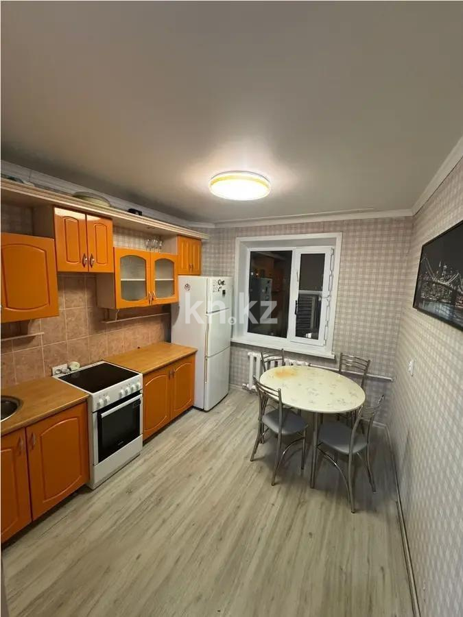 Продажа 2-комнатной квартиры, 54 м², мкр-н Степной-2, дом  4/1 в Караганде - фото 3