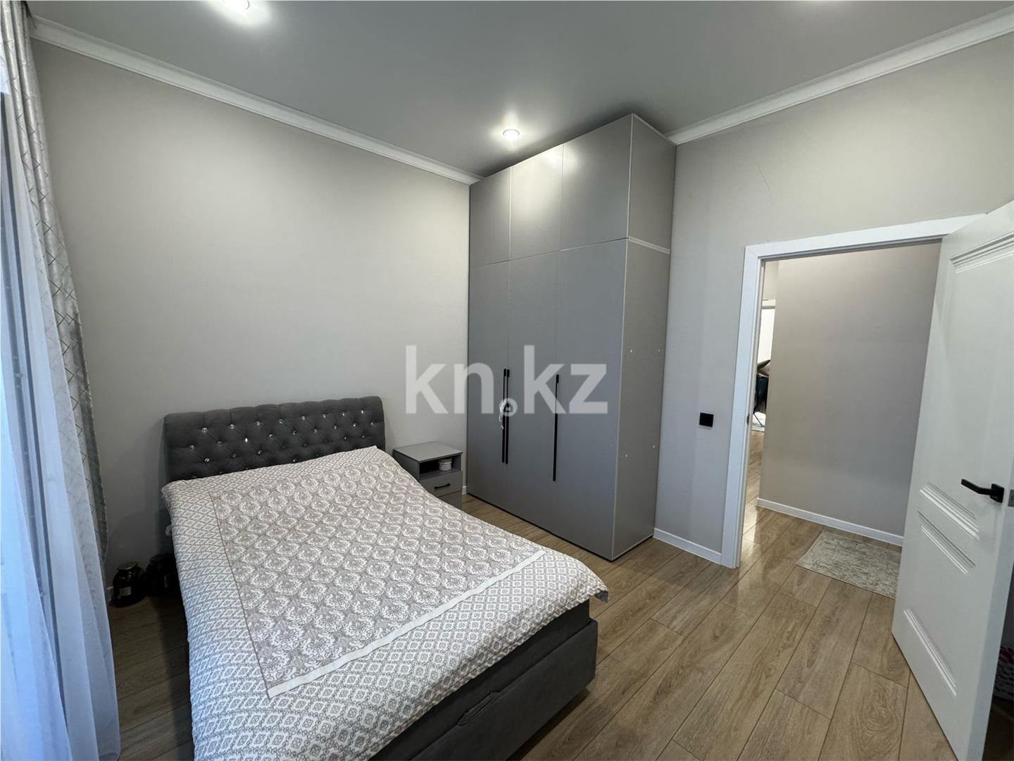 Продажа 4-комнатной квартиры, 121 м², ул. Таттимбета, дом  33/11 - Продажа  четырехкомнатных квартир в Караганде фото 5 из 23