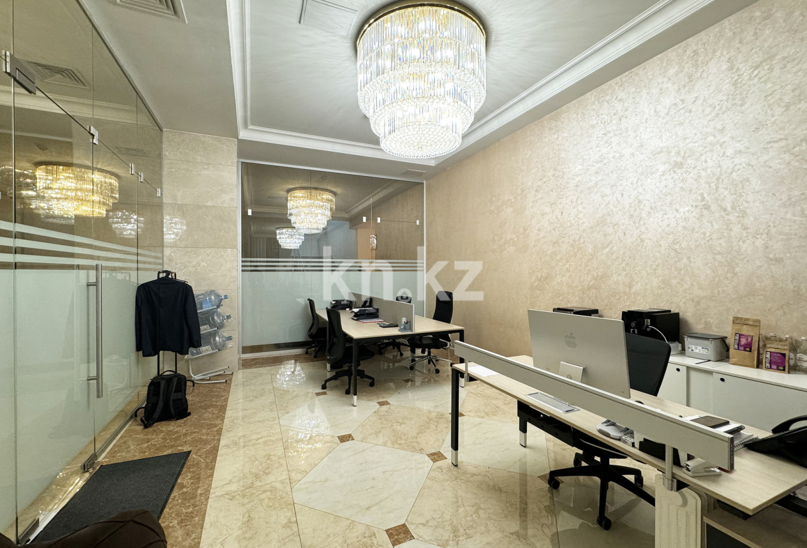 Аренда , Достык, дом  210 - пр. Аль-Фараби - Аренда офисных и торговых помещений в Алматы фото 4 из 12