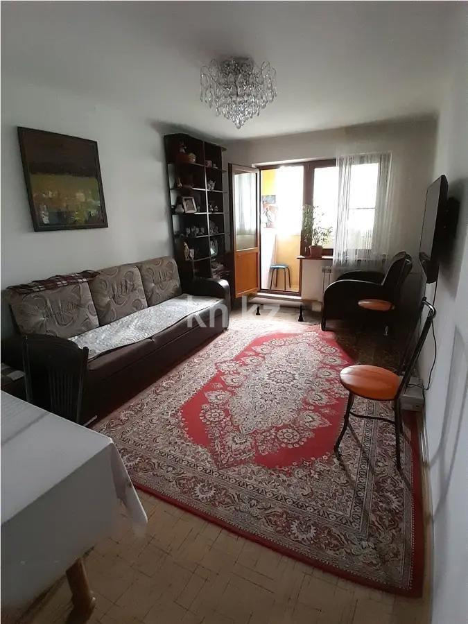Продажа 3-комнатной квартиры, 62 м², ул. Жарокова, дом  169 в Алматы - фото 2