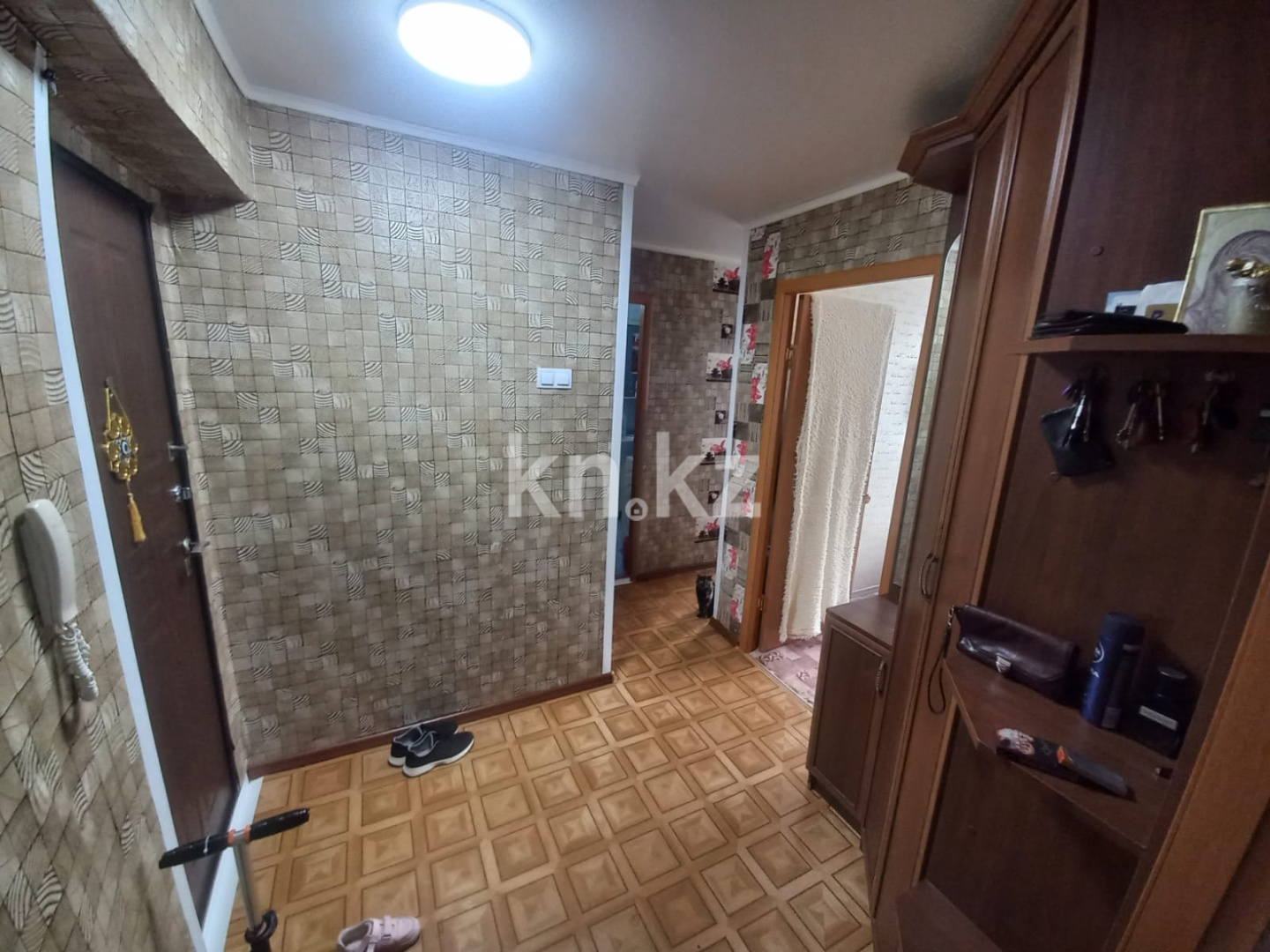 Продажа 3-комнатной квартиры, 54.2 м², пр. Металлургов, дом  13 - Продажа квартир в Темиртау без посредников фото 2 из 9