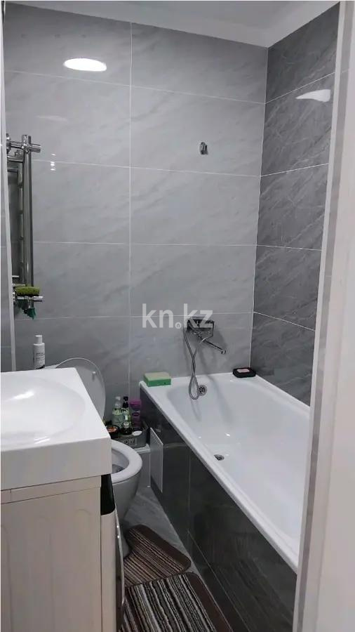 Продажа 2-комнатной квартиры, 58.7 м² в Алматы - фото 4