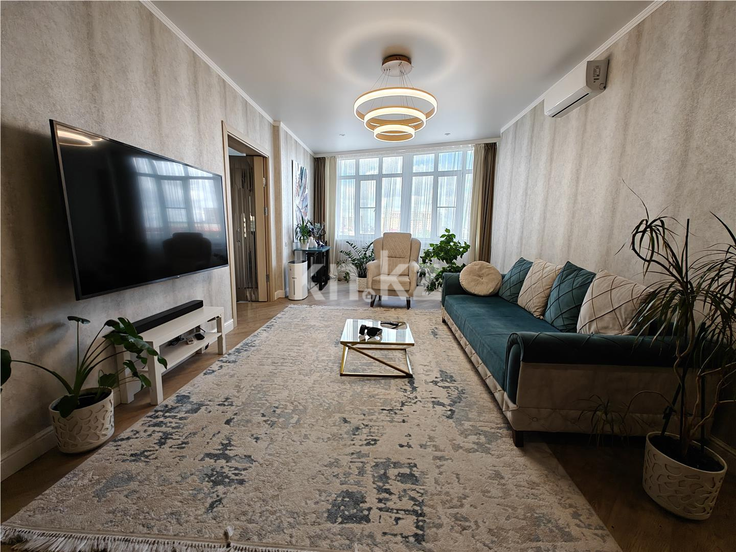 Продажа 3-комнатной квартиры, 97 м², ул. Отырар, дом  4/2 - Продажа квартир в Астане фото 1 из 21