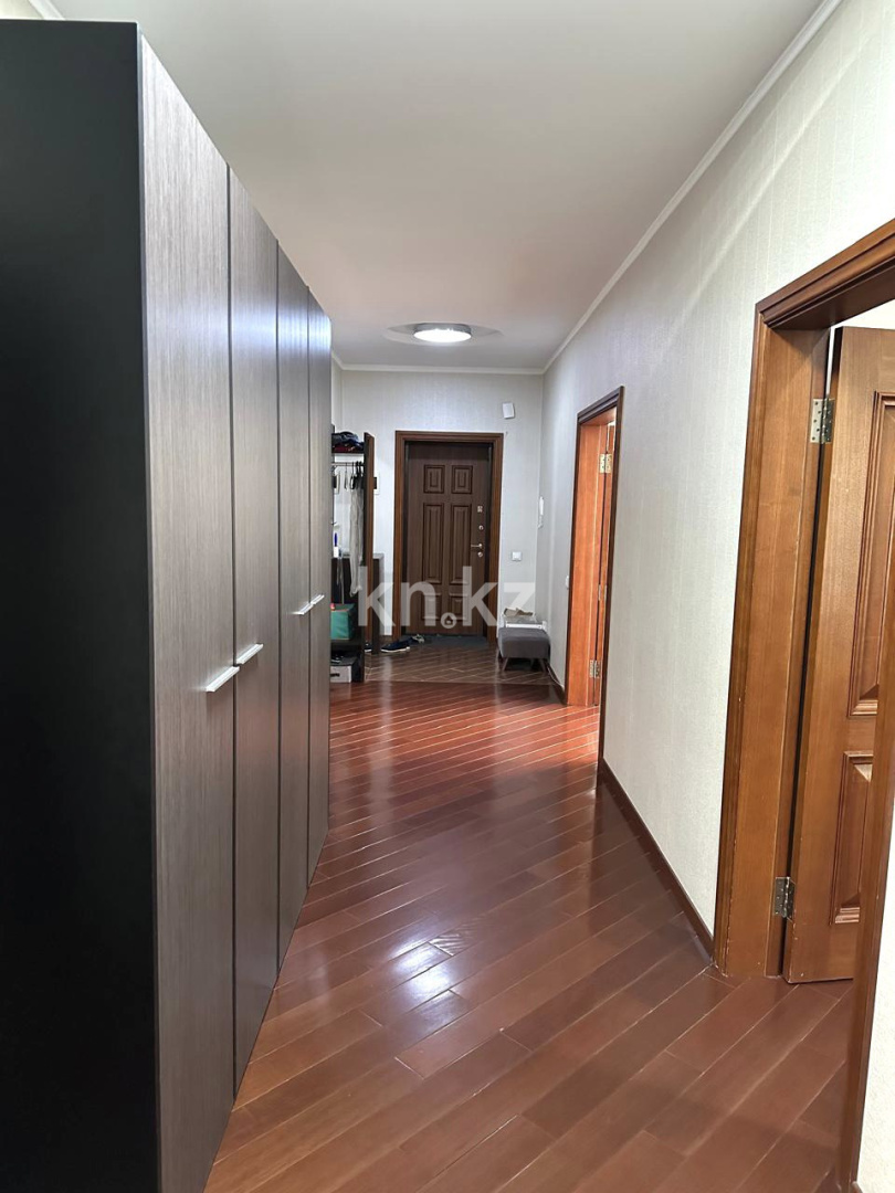 Аренда 3-комнатной квартиры, 136 м² - Аренда квартир помесячно в Казахстане - страница 2 фото 11 из 13