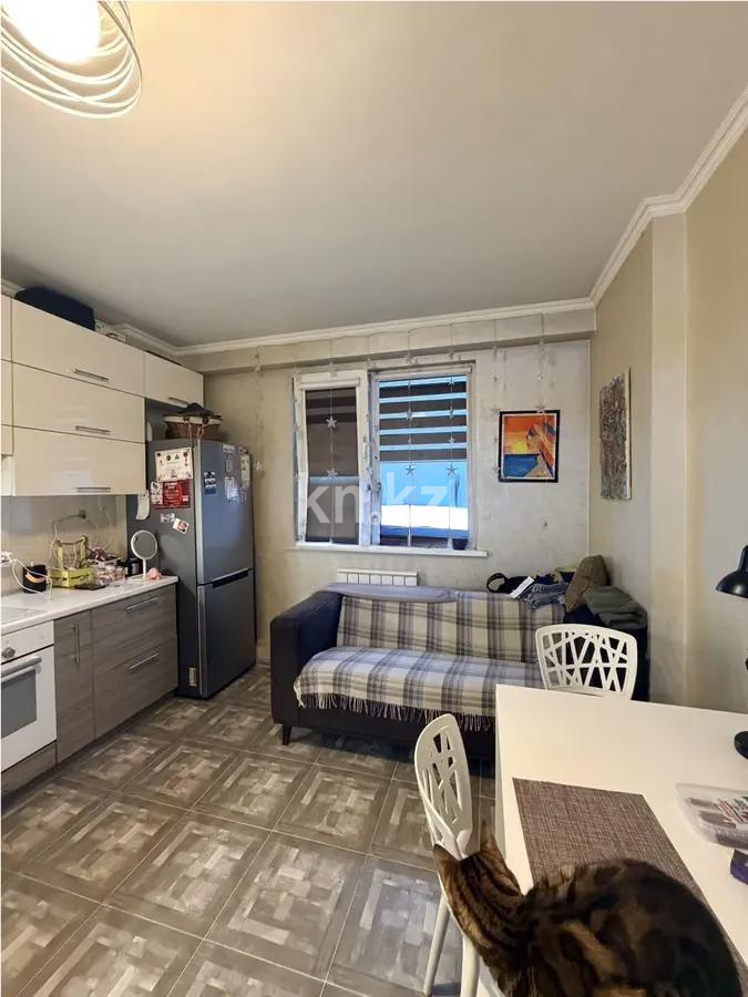 Продажа 2-комнатной квартиры, 59.5 м² в Алматы - фото 2